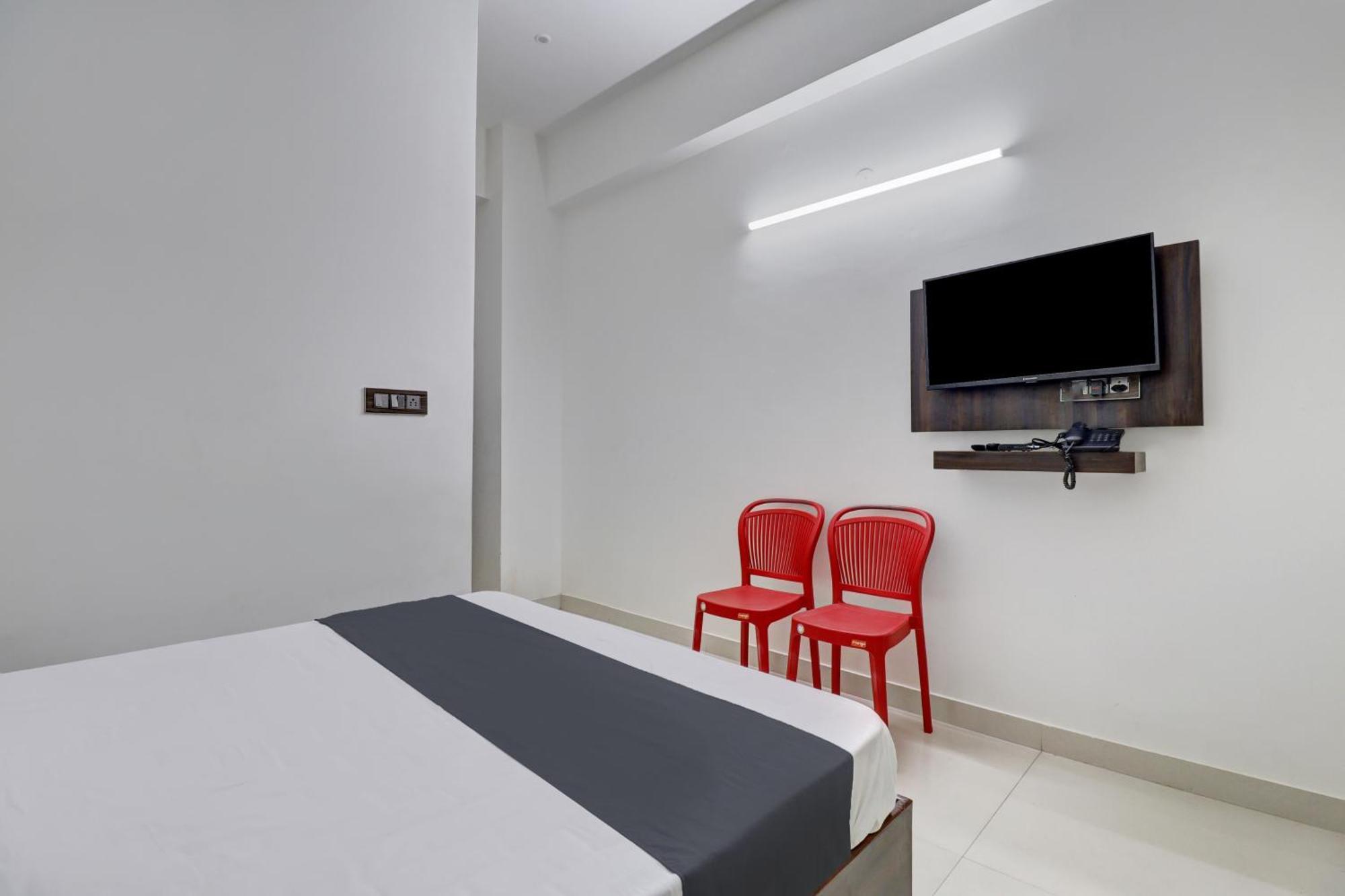 Hotel O J.K. Suites & Rooms Bangalore Extérieur photo