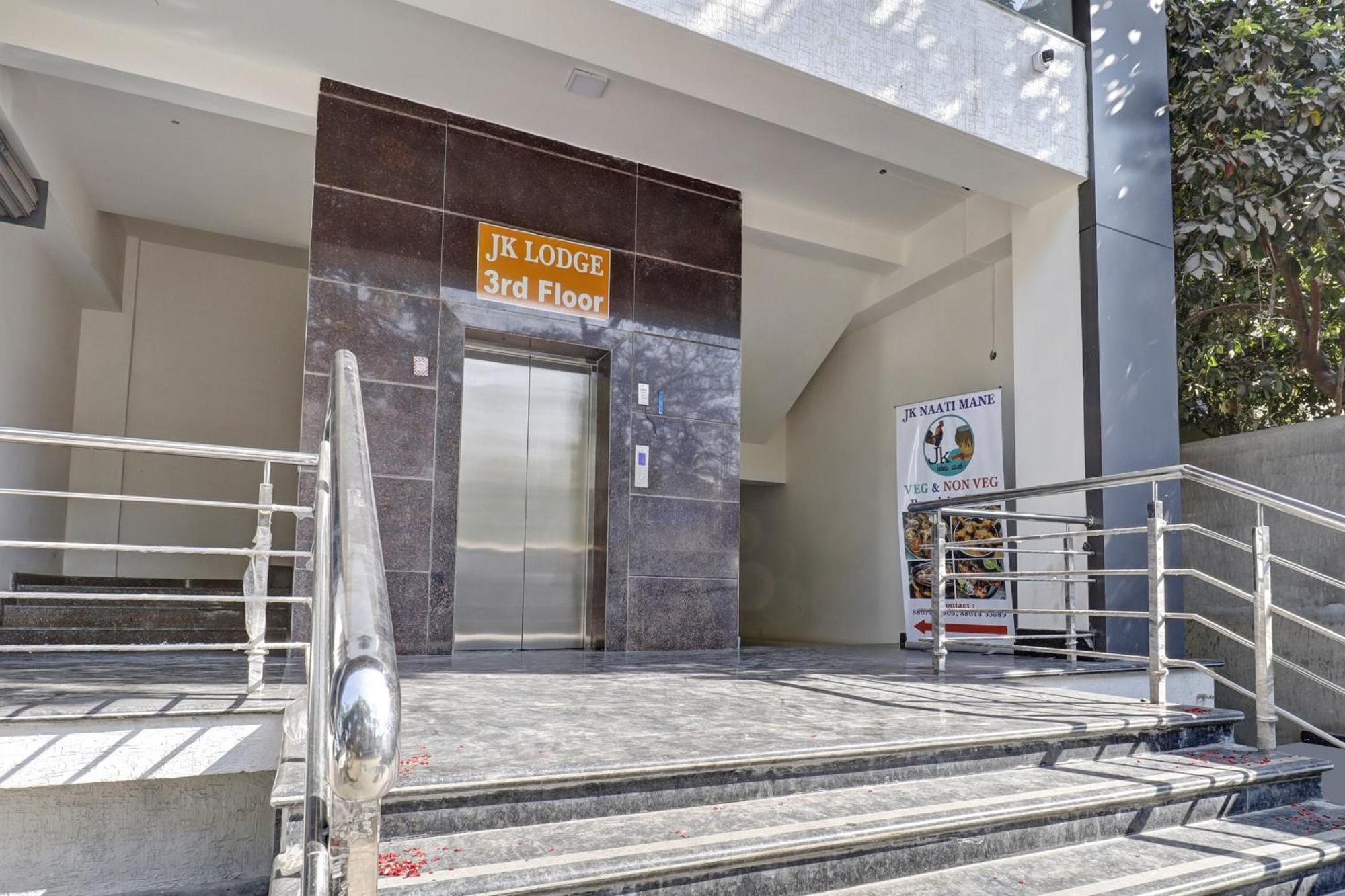 Hotel O J.K. Suites & Rooms Bangalore Extérieur photo
